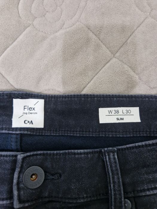 Blugi Negri slim