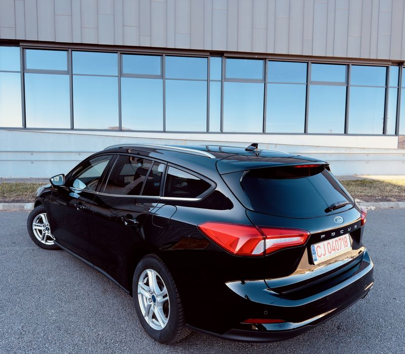 FORD Focus 2019 — imagine 5