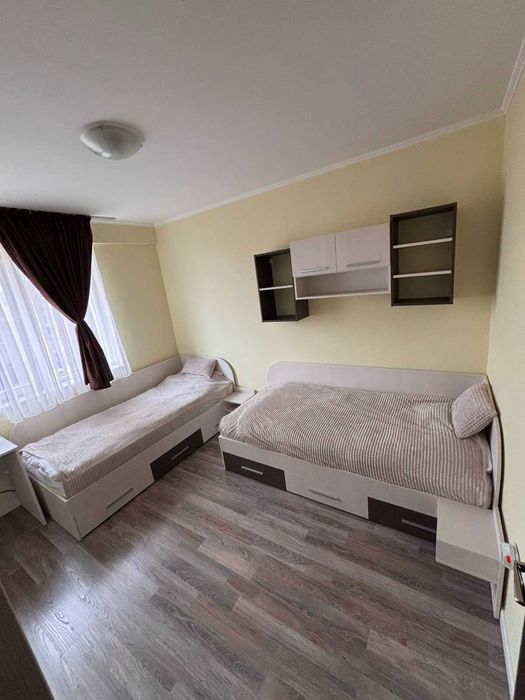 Две Ъглови легла с матраци