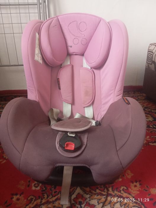 Детское кресло в автомобиль срочно