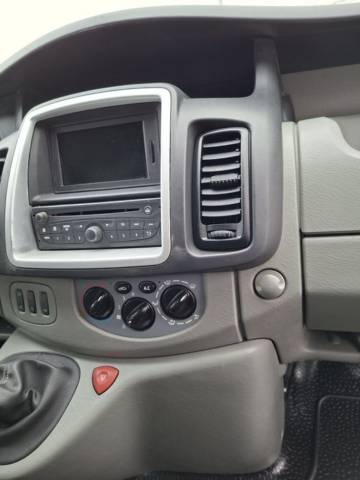 Renault Trafic (Opel Vivaro)
