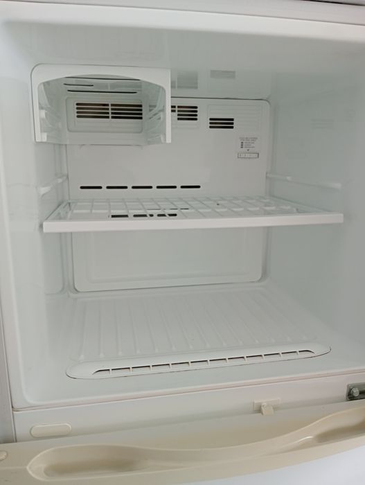 Продам холодильник LG