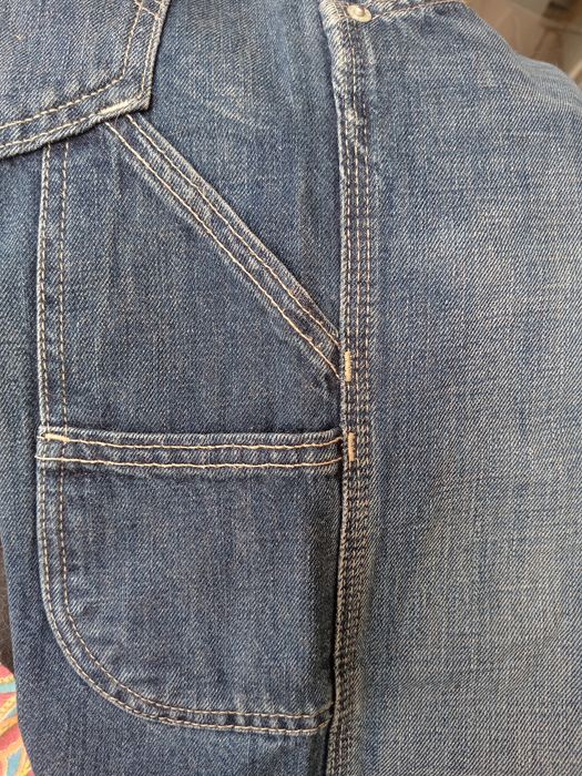 Джинсы Levis оригинал, со Штатов привезли. Модель Carpenter 100 ХБ