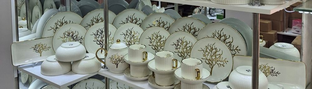 Завтрак набор 44  32 40 tali
44 тали 
Коса 6 
Пийола 6
Чойнак 1+1
Чашк