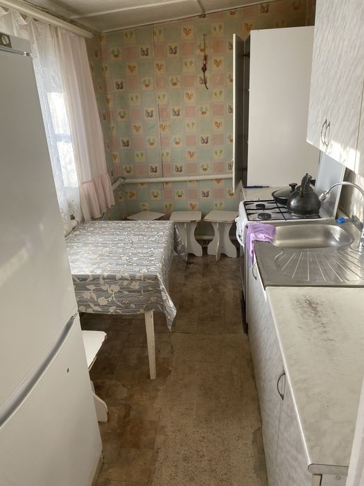 Продам квартиру в трехквартирном доме