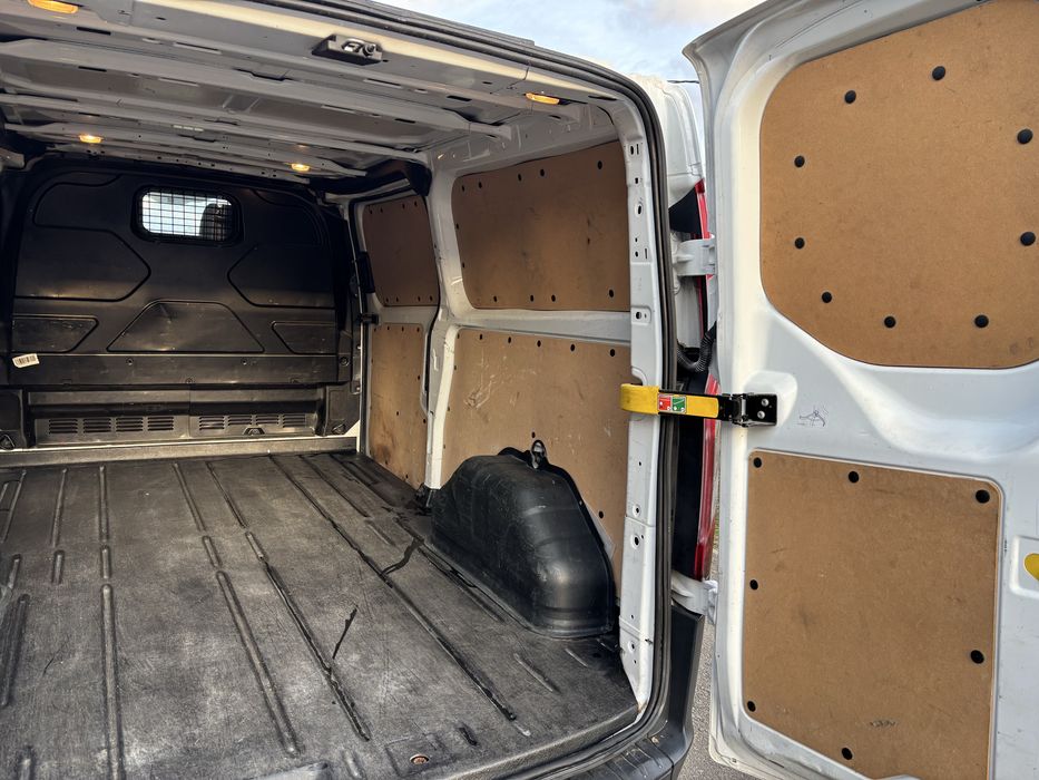 Ford transit custom lung euro 6 posibilitate rate