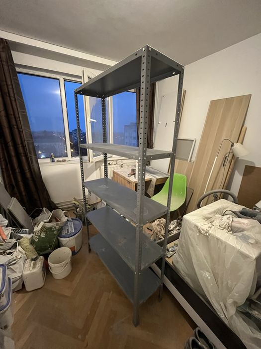 Raft metalic 100 lei