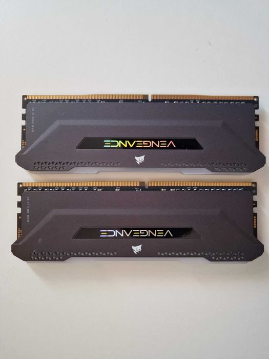32 GB Corsair Vengeance RGB Pro SL (2x16 GB) DDR4 3600