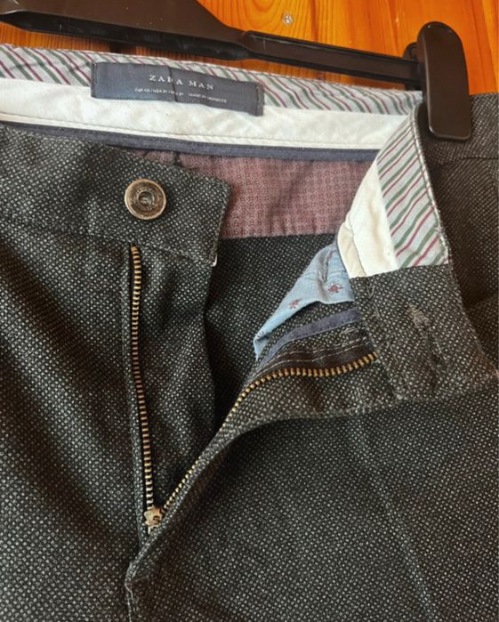 Pantaloni costum