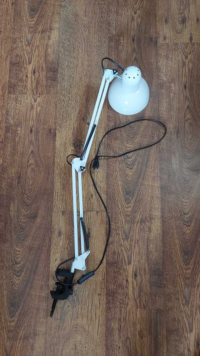 Veioză albă, reglabilă pentru manichiură/birou , nouă