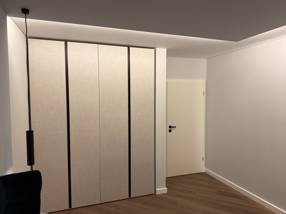 Apartament 2 camere decomandat 79 mp Et 1 la Vila Strand de inchiriat