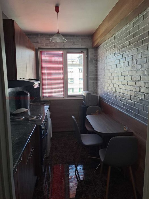 Дава се под наем Едностаен апартамент в Хасково, Център - 35 кв.м за 204 € - Снимка #10