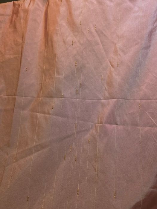 Пердета цвят пепел от рози втора употреба