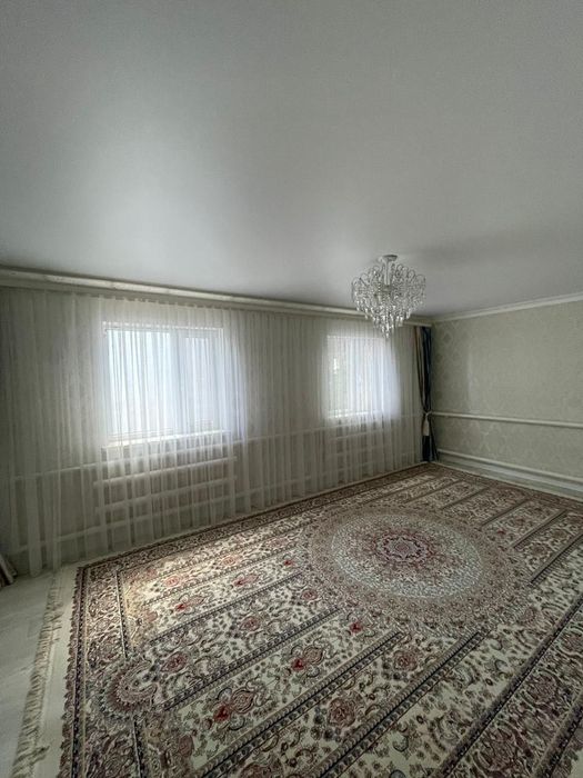 Дом частный во дворе 2 дома