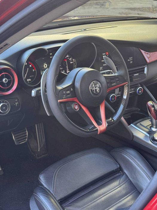 Alfa Romeo Giulia Veloce Q4