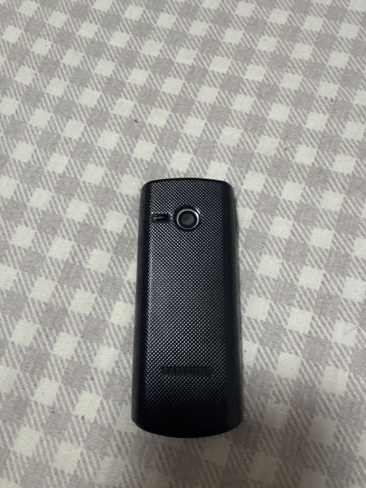 Телефон Samsung