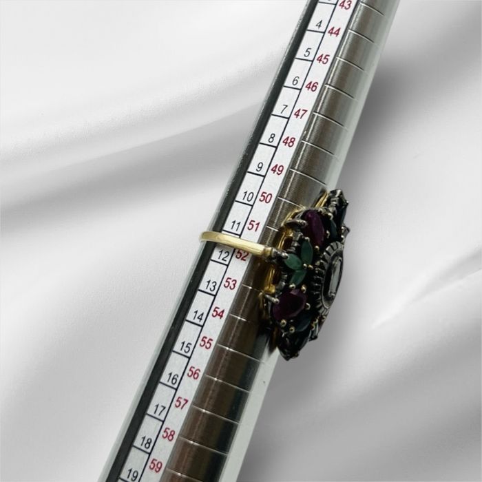 Уникален винтидж пръстен със златен ринг и сребро