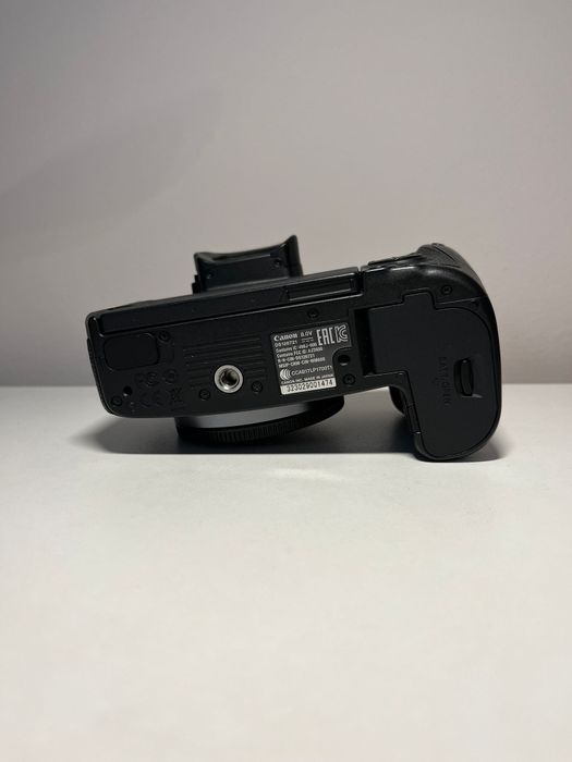 Canon EOS R Full box