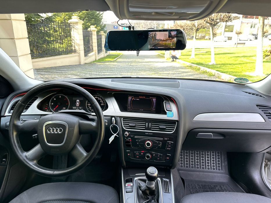 Audi A4 B8 , 2.0 TDI , An fabricație 2009