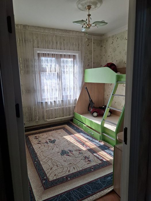 ижарага берилади 3 хонали 100 квадоатли дом