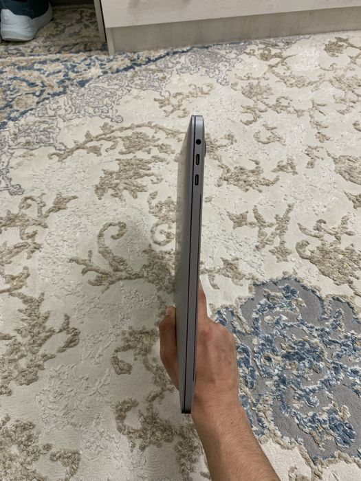 Mac book pro xolati zor