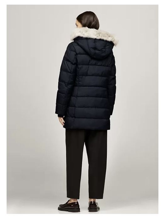 Продам куртку Tommy Hilfiger