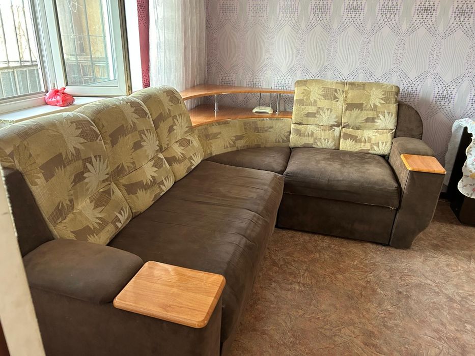 Диван углавой раздвижной