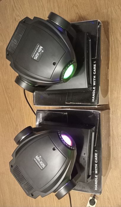 Mouving Head  MH-X25 LED 2 buc, și MHL 74 LED 2 buc