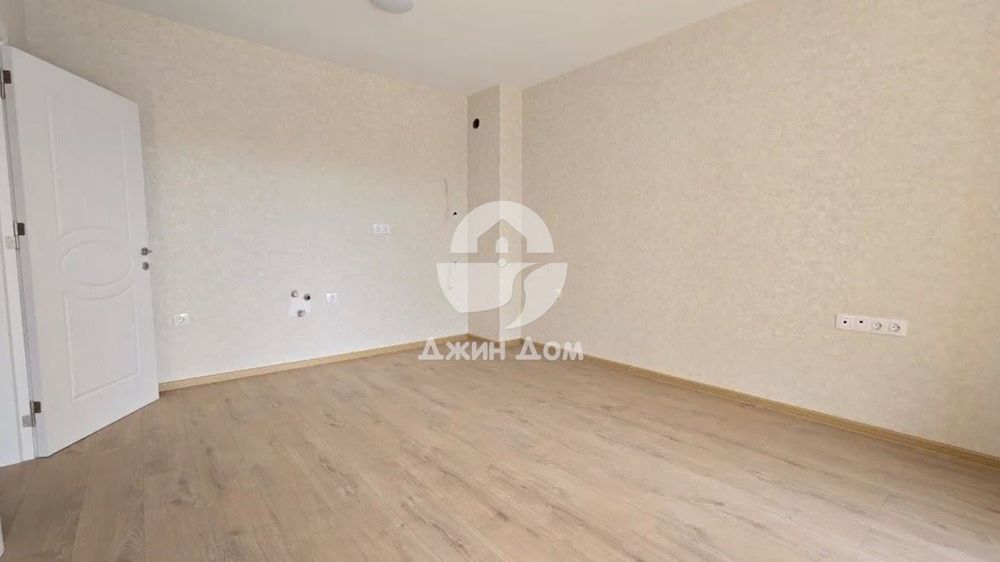 Продава се Двустаен апартамент в к.к. Слънчев бряг - 52 кв.м за 912 €/кв.м - Снимка #2