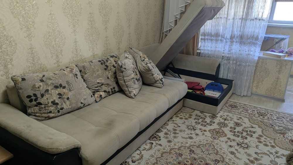 Продам диван не дорого 50тыс торг