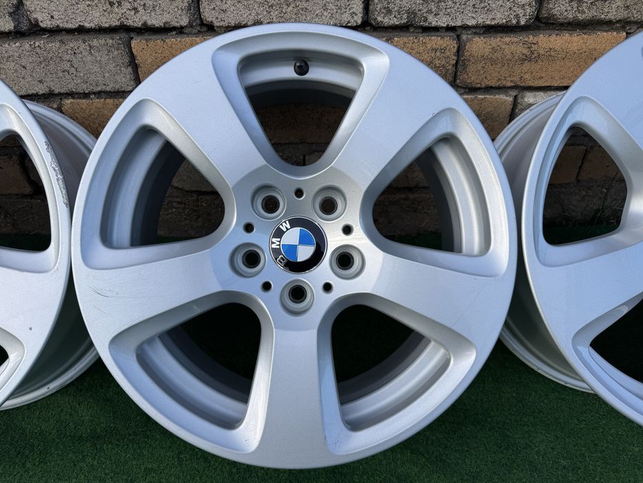 4 броя Джанти БМВ BMW Style 243 17 цола за E60 E61 E34 E46 E90 E91