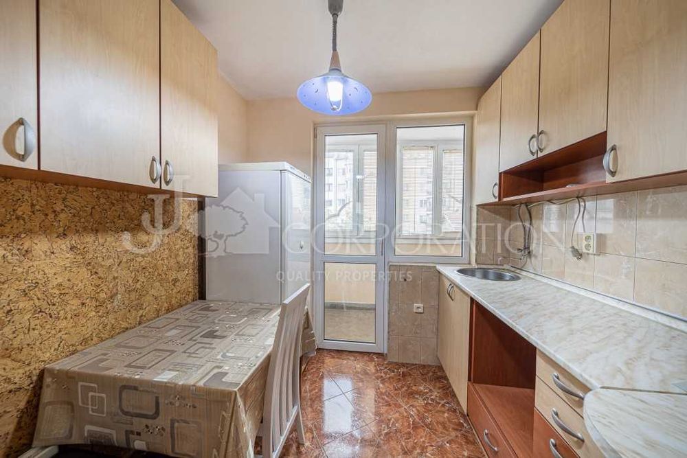 Продава се Двустаен апартамент в София, Стрелбище - 74 кв.м за 4063 €/кв.м - Снимка #5