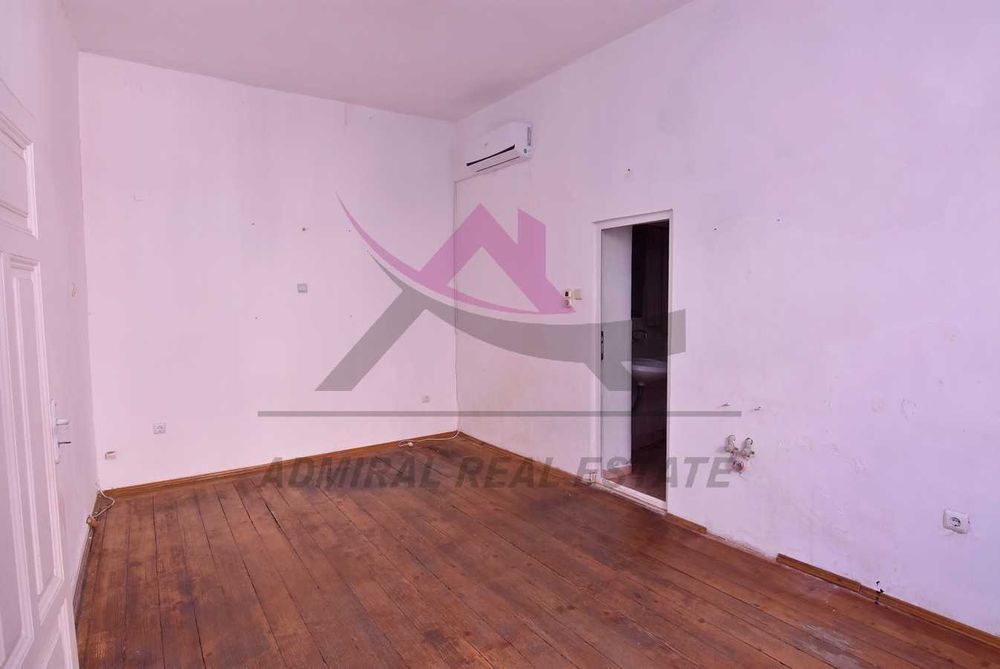 Продава се Двустаен апартамент в Варна, Общината - 67 кв.м за 1941 €/кв.м - Снимка #4