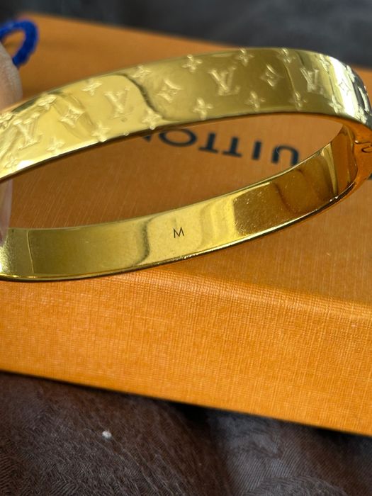 Louis Vuitton Гривна