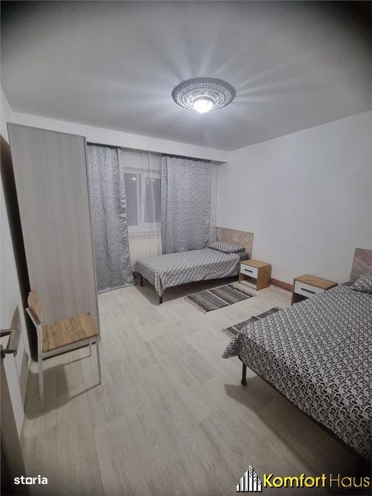 Apartament 4 camere 22 Decembrie