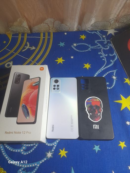 Продам редми нот 12 про
