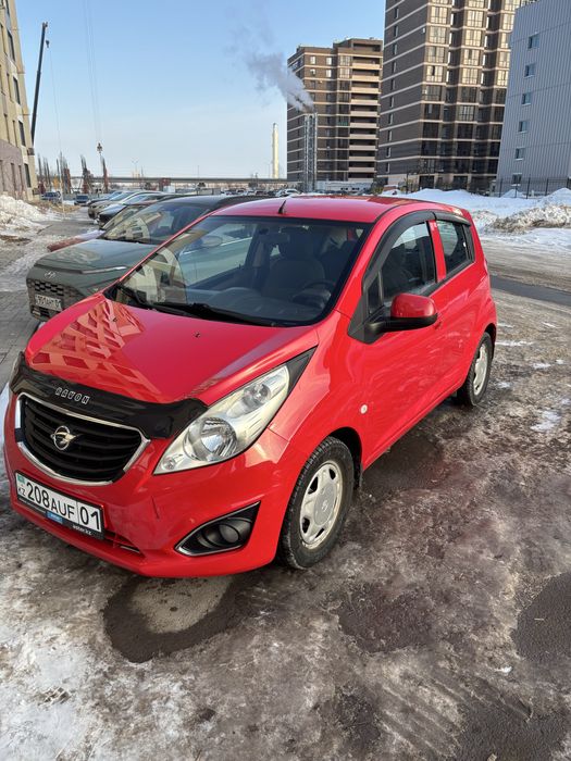 Авто Ravon r2 хэтчбэк
