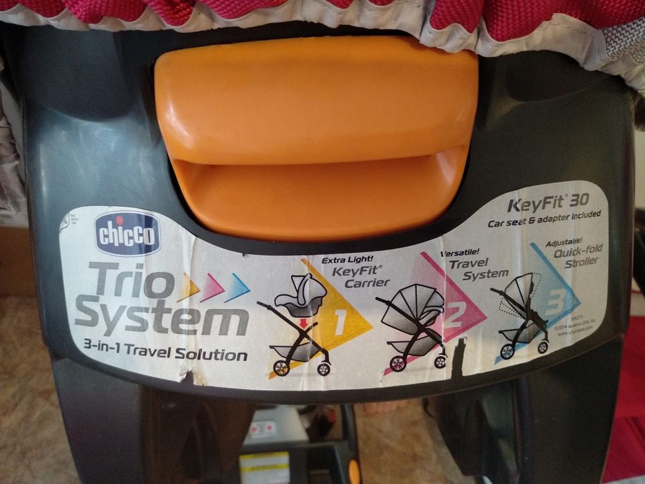 Коляска Chicco Bravo