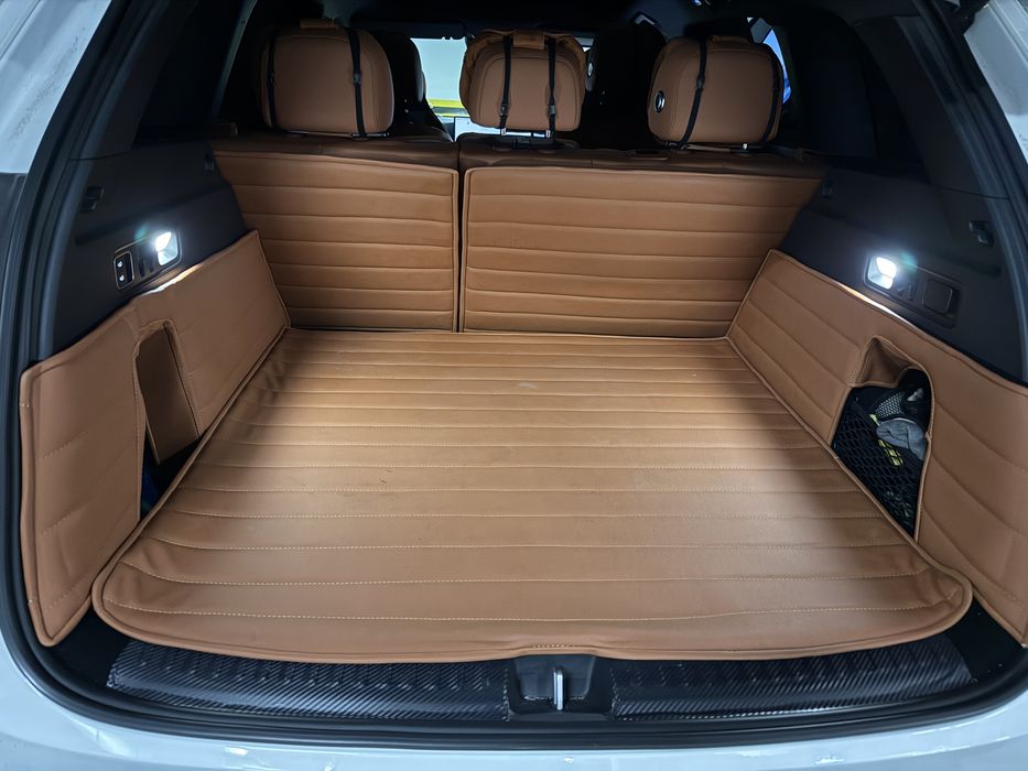 Комлект полика на багаж  LI6