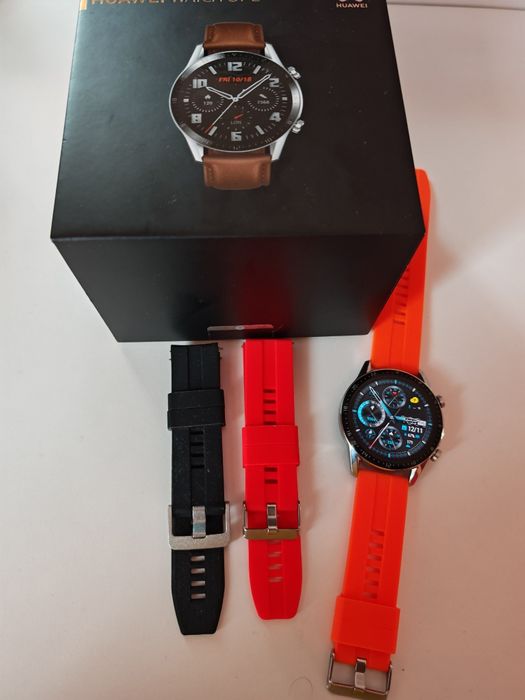 Продава се смарт часовник