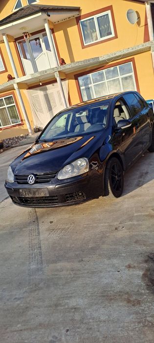 Dezmembrez vw Golf 5 2.0 bkd Motorul se da cu proba