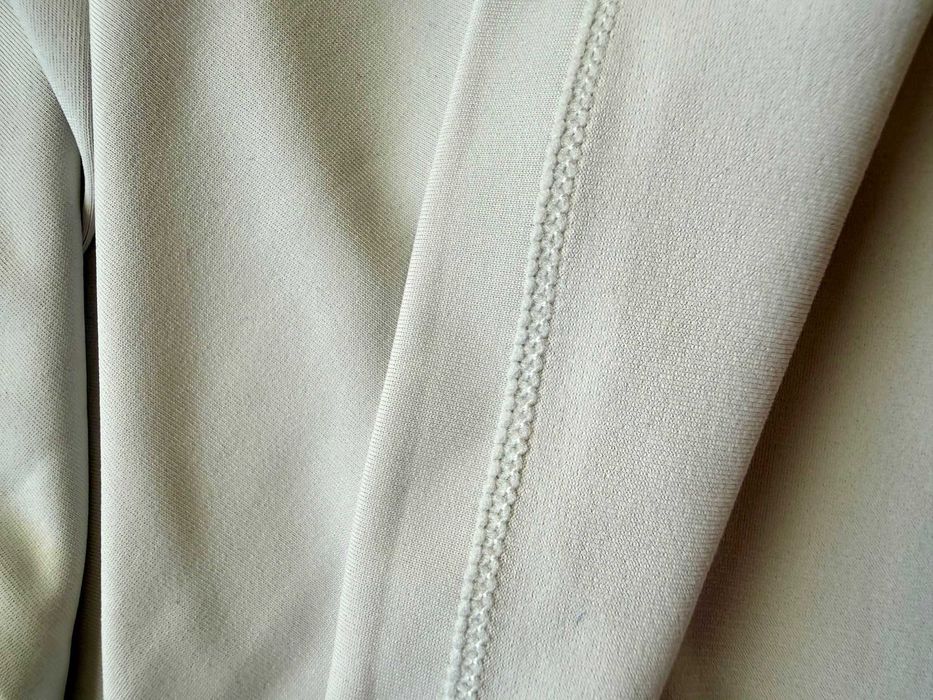 вталена блуза Skims