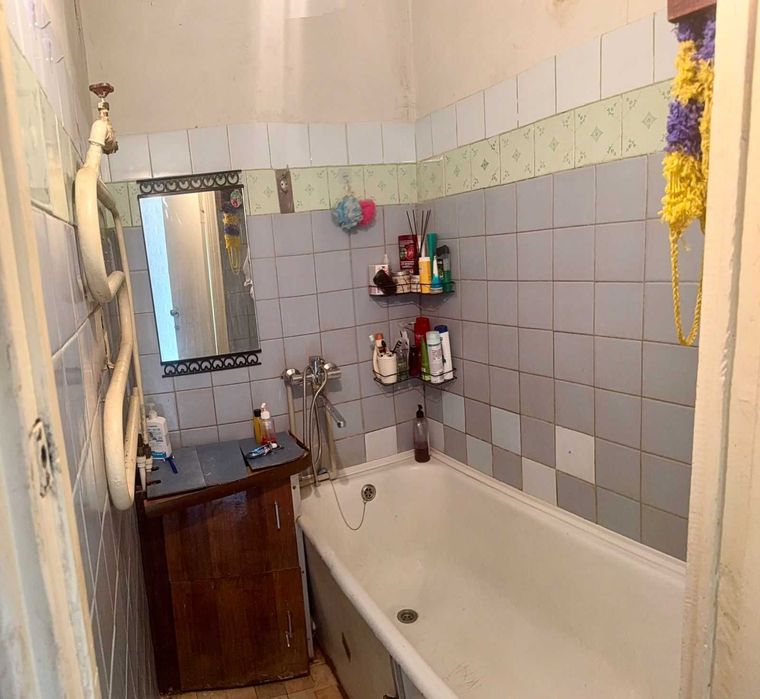 Продам 2 комн.квартиру в центре