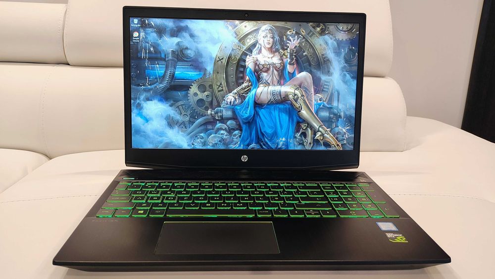 Laptop Nou HP Pavilion Gaming, intel core i7-hexa core, ram 16 gb