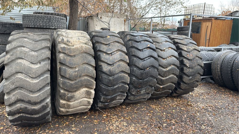Шины погрузчик 23.5-25 б/у