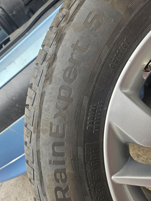 Летни гуми 215/70/16