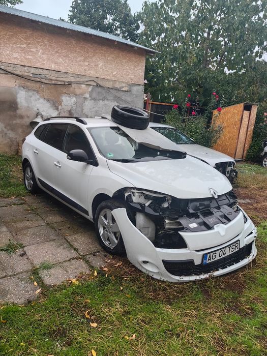 Uși dreapta față, spate Megane 3