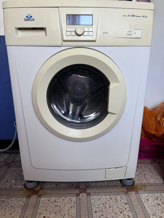 Продам стирадьную машинку автомат