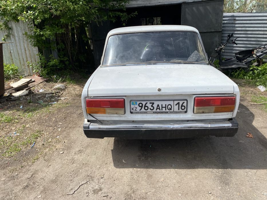 Разбор на запчясти ваз 2107