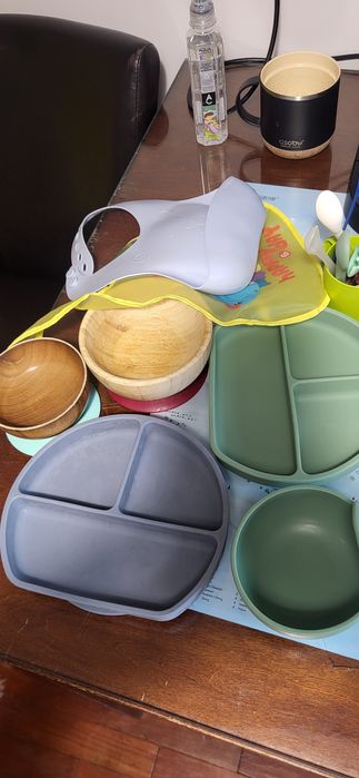 Scaun masa pliabil si set diversificare bebe